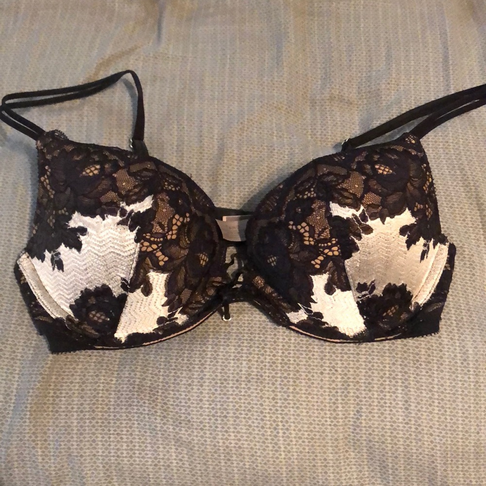 Victoria secret bra